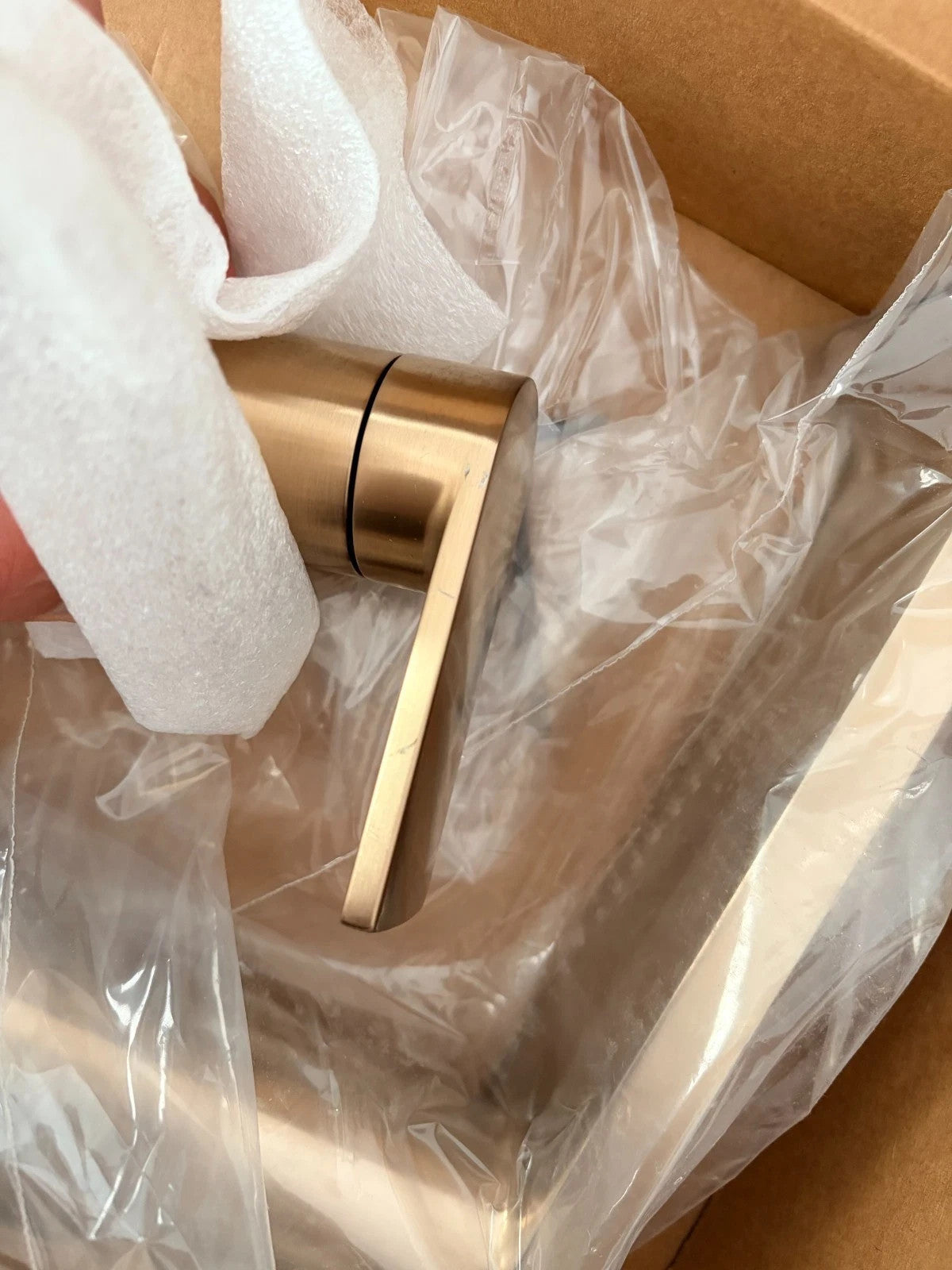Moen T908BZG Genta LX Roman Tub Faucet Bronzed Gold Low Arc ( Scratch)