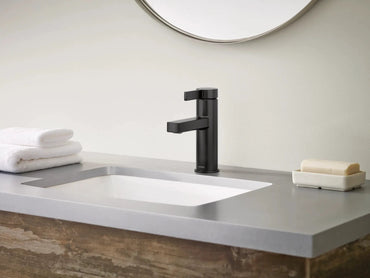 Moen 84774BL Beric Matte Black Bathroom Faucet Single Handle Deckplate New