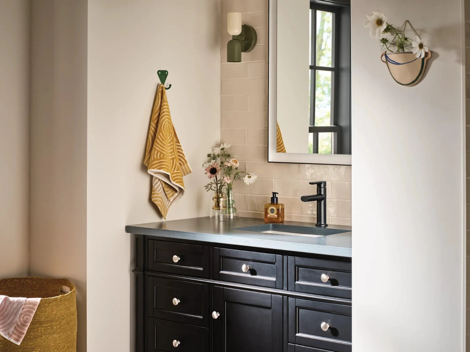 Moen 84794BL Meena Single Handle High Arc Bathroom Faucet Matte Black New