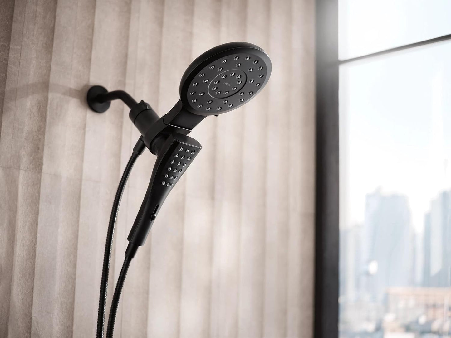 Moen 220C3BL Verso Combination Shower Head Matte Black Magnetix Handheld New
