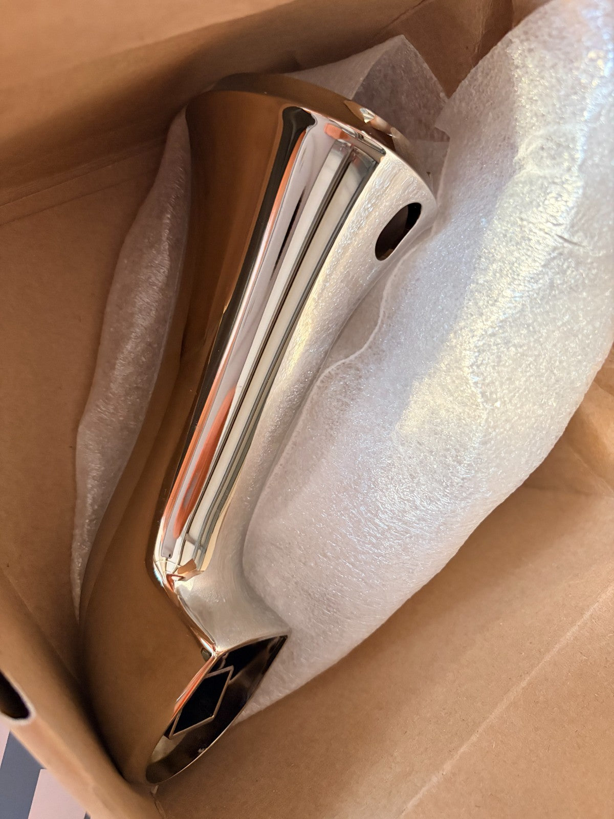 Moen 195386NL Wynford Replacement Tub Non-Diverter Spout 1/2-Inch Slip Fit