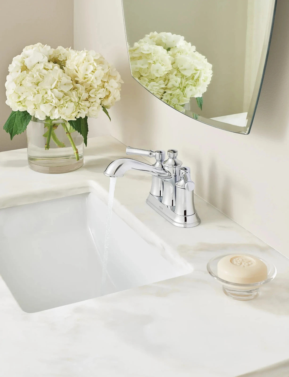 Moen 6802 Dartmoor Two-Handle High Arc Bathroom Faucet Chrome New