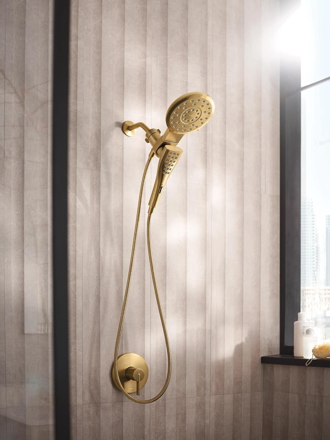 Moen 220C3BG Verso Combination Shower Head Brushed Gold Magnetix Handshower New