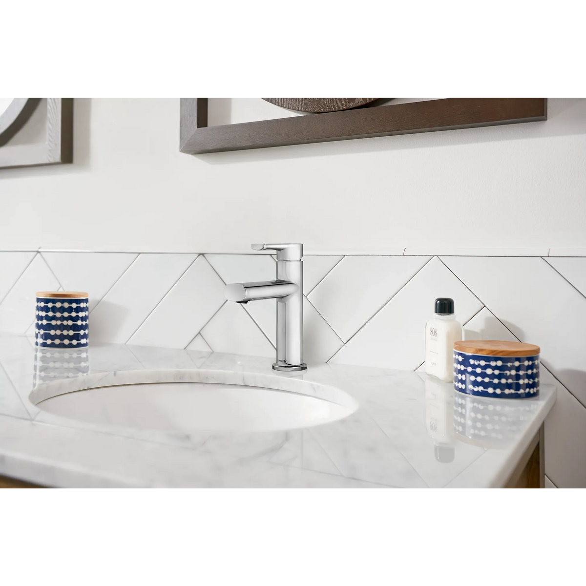 Moen 84794 Fixture Chrome — view 4