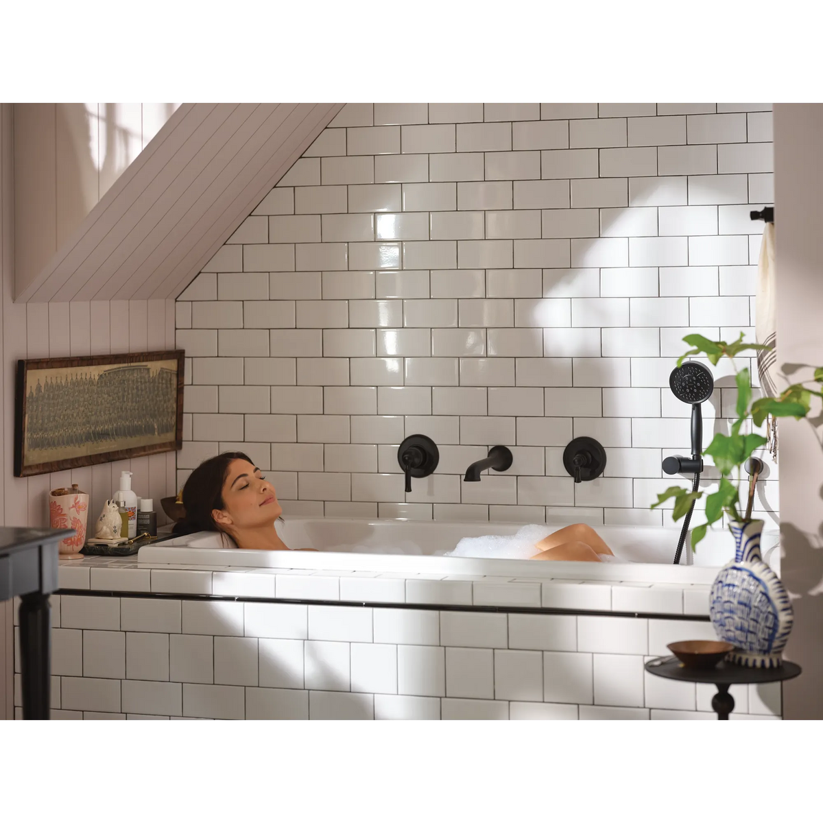 Moen 3636EPBL Matte Black Eco Performance Handheld Shower - 2