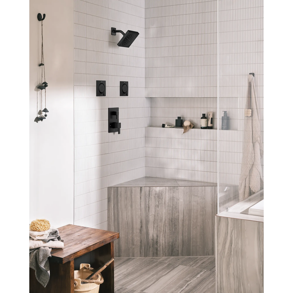 Moen S3879EPBL 90 Degree Matte Black Handheld Shower Head Slide Bar Combo - 2