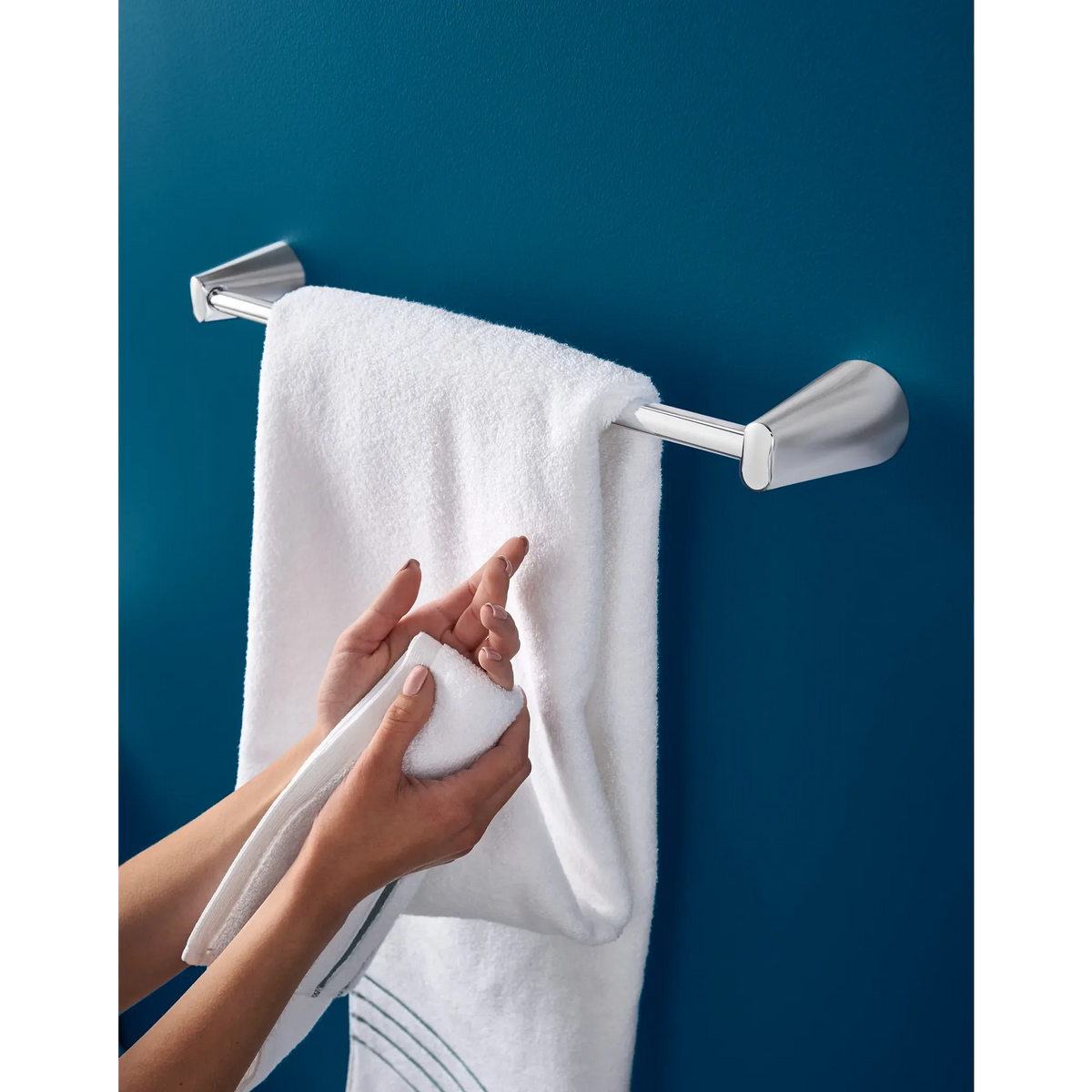 Moen BH4618CH Bathroom Accessories Chrome — view 4