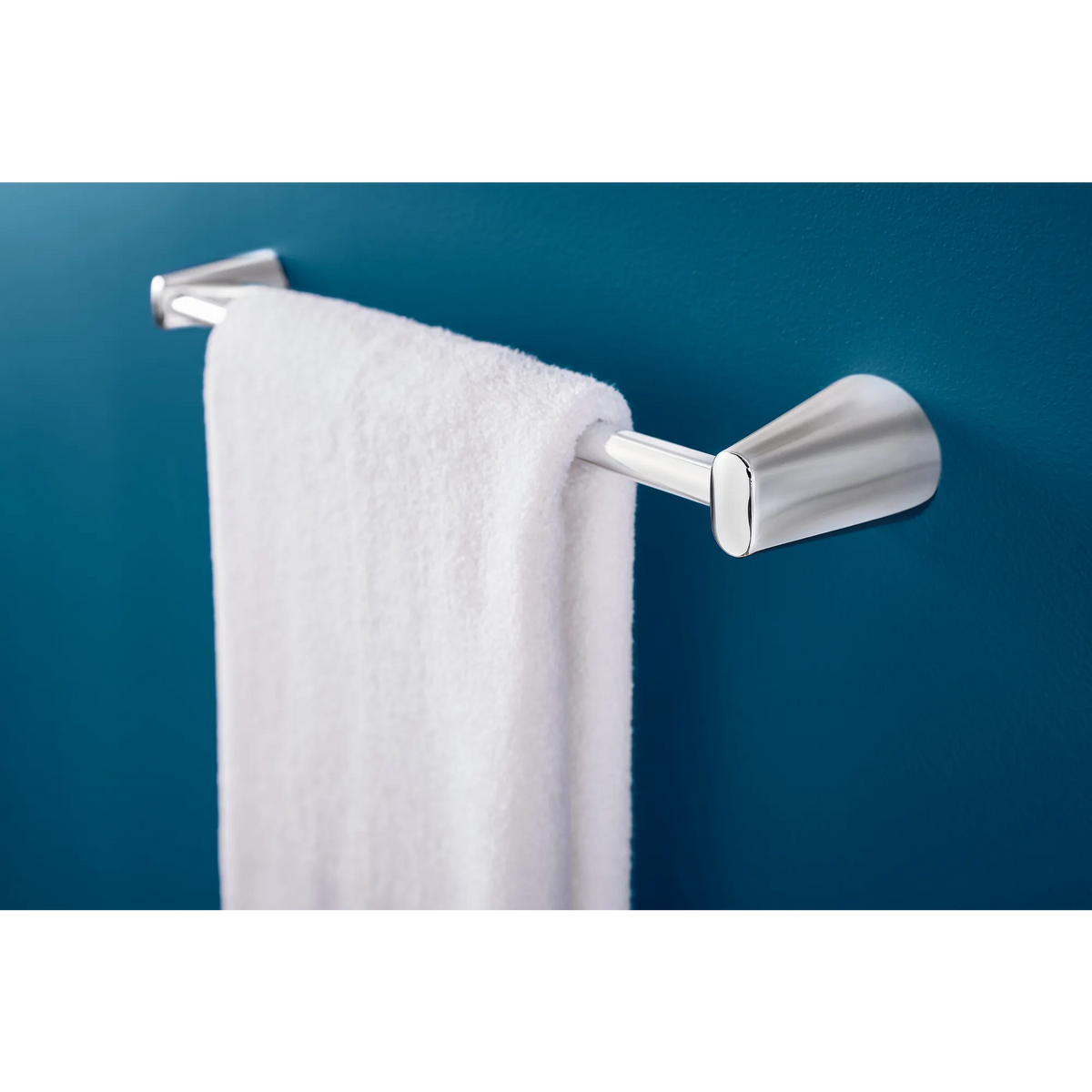 Moen BH4618CH Bathroom Accessories Chrome — view 3