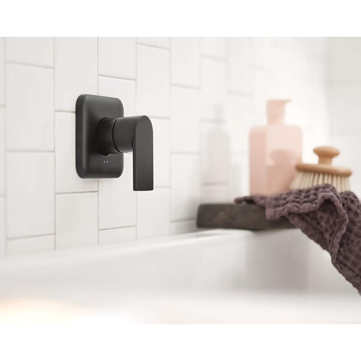 Moen WT901BL Genta LX Matte black one-handle non diverter wallmount tub filler — view 4